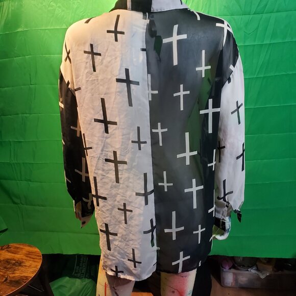 Kpop style black and white button down shirt long sleeves cross pattern goth - Picture 4 of 10